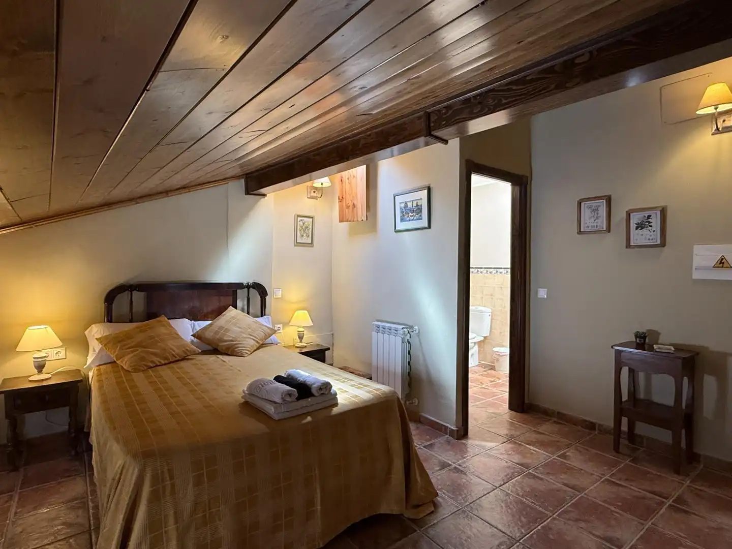 Habitación de Finca rústica en venta en Auñón con Terraza, Amueblado y Balcón