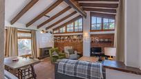 Living room of House or chalet for sale in Sant Cugat del Vallès  with Air Conditioner, Heating and Private garden