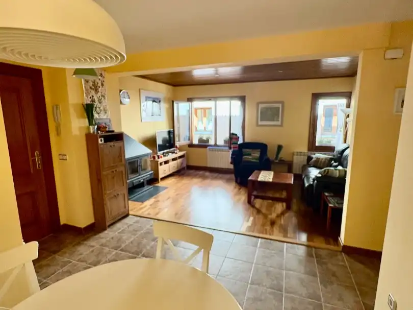 Appartement avec ascenseur à louer à Plaça de la vila 6
