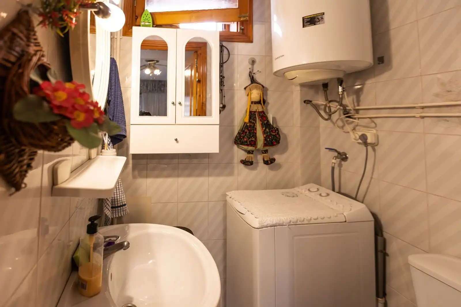 Baño de Dúplex en venta en Torrevieja con Piscina comunitaria