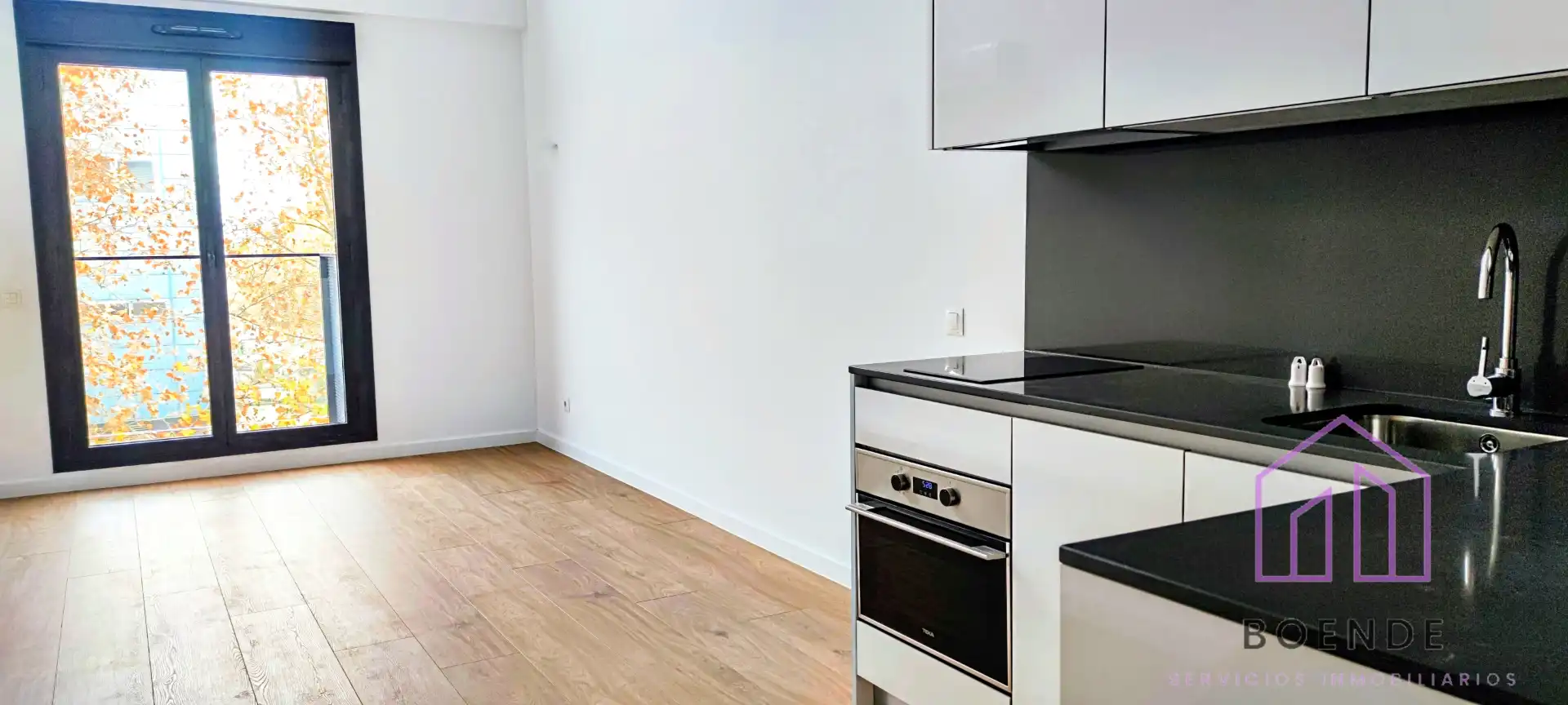 Küche von Loft zur Miete in San Sebastián de los Reyes mit Klimaanlage, Heizung und Ofen