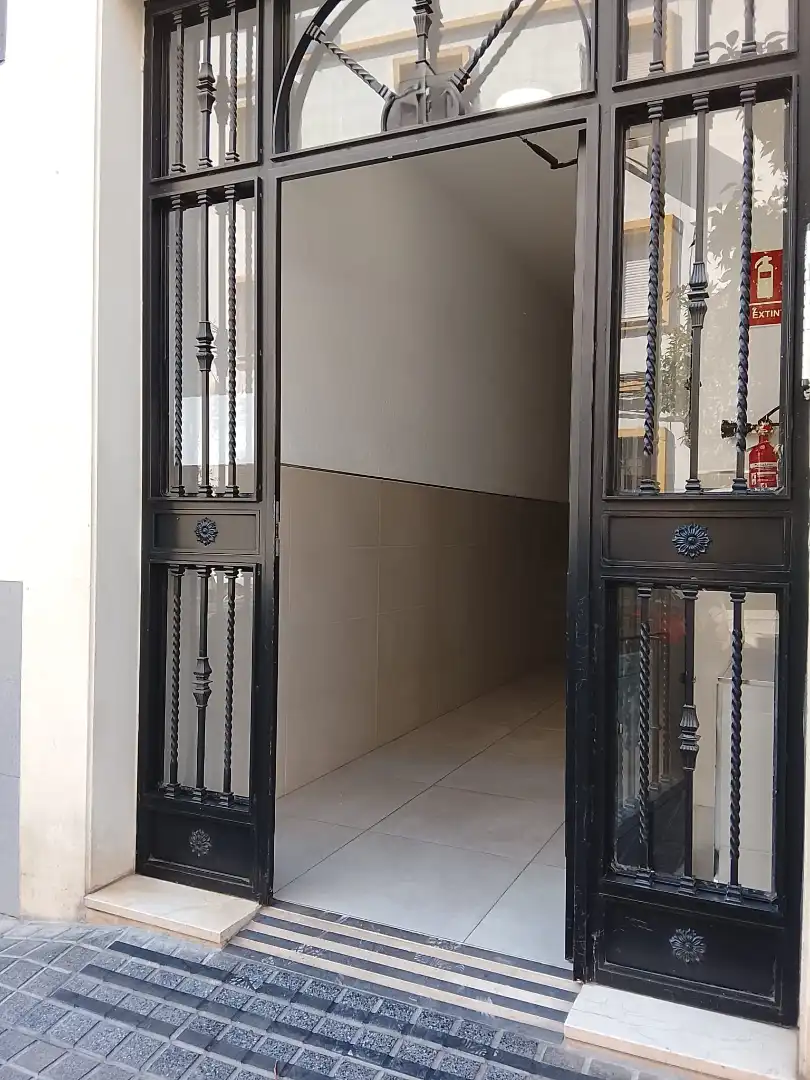 Flat for rent in Córdoba  with Air Conditioner, Terrace and Furnished
