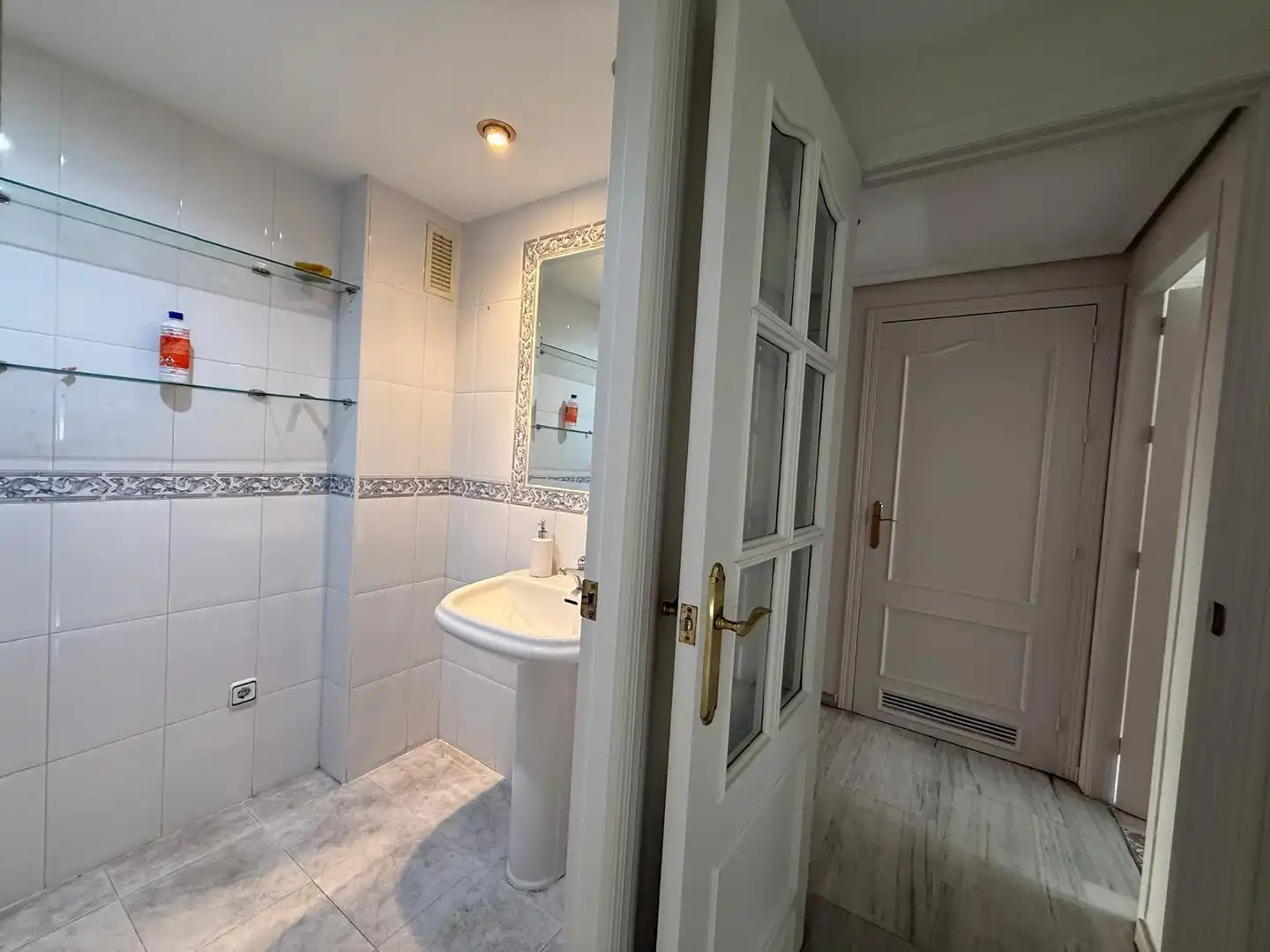 Baño de Piso en venta en Córdoba con Aire acondicionado, Calefacción y Terraza