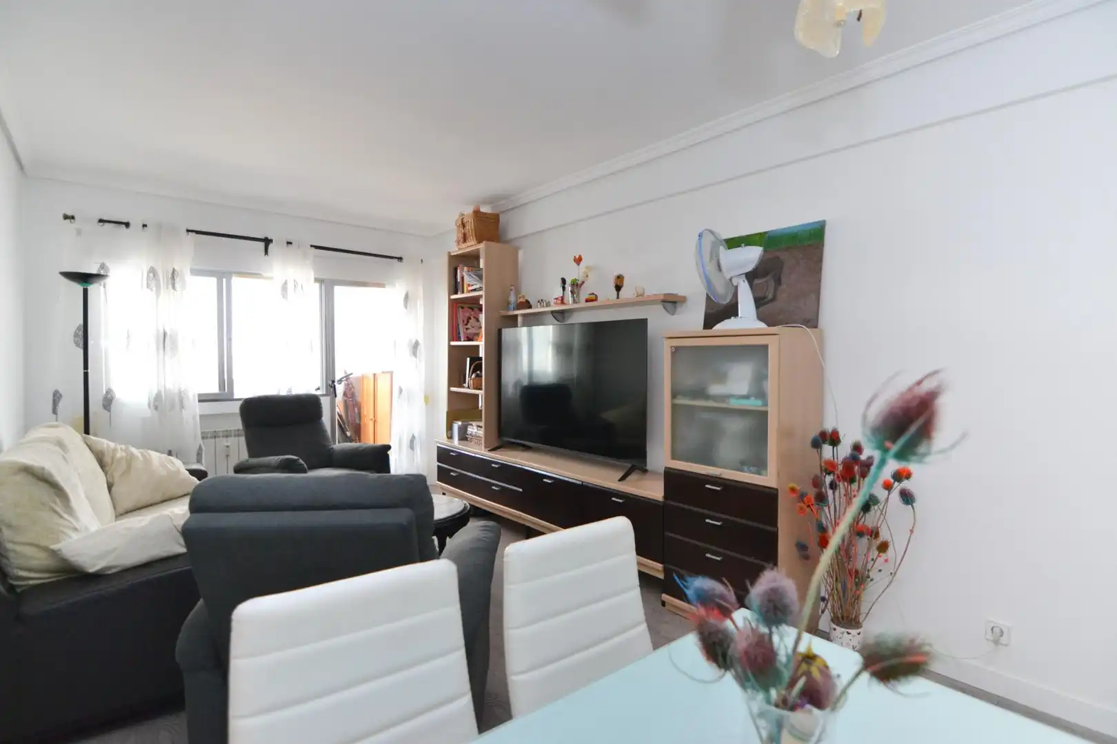 Sala de estar de Planta baja en venta en Móstoles con Calefacción, Parquet y Terraza