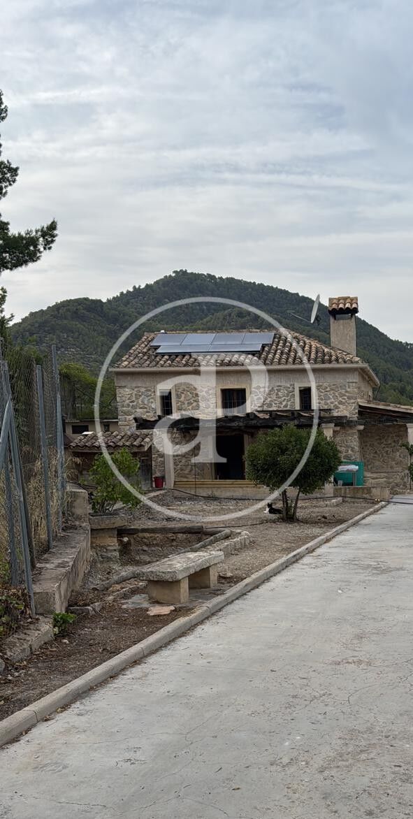 Exterior view of House or chalet for sale in Torremanzanas / La Torre de les Maçanes  with Private garden, Terrace and Swimming Pool