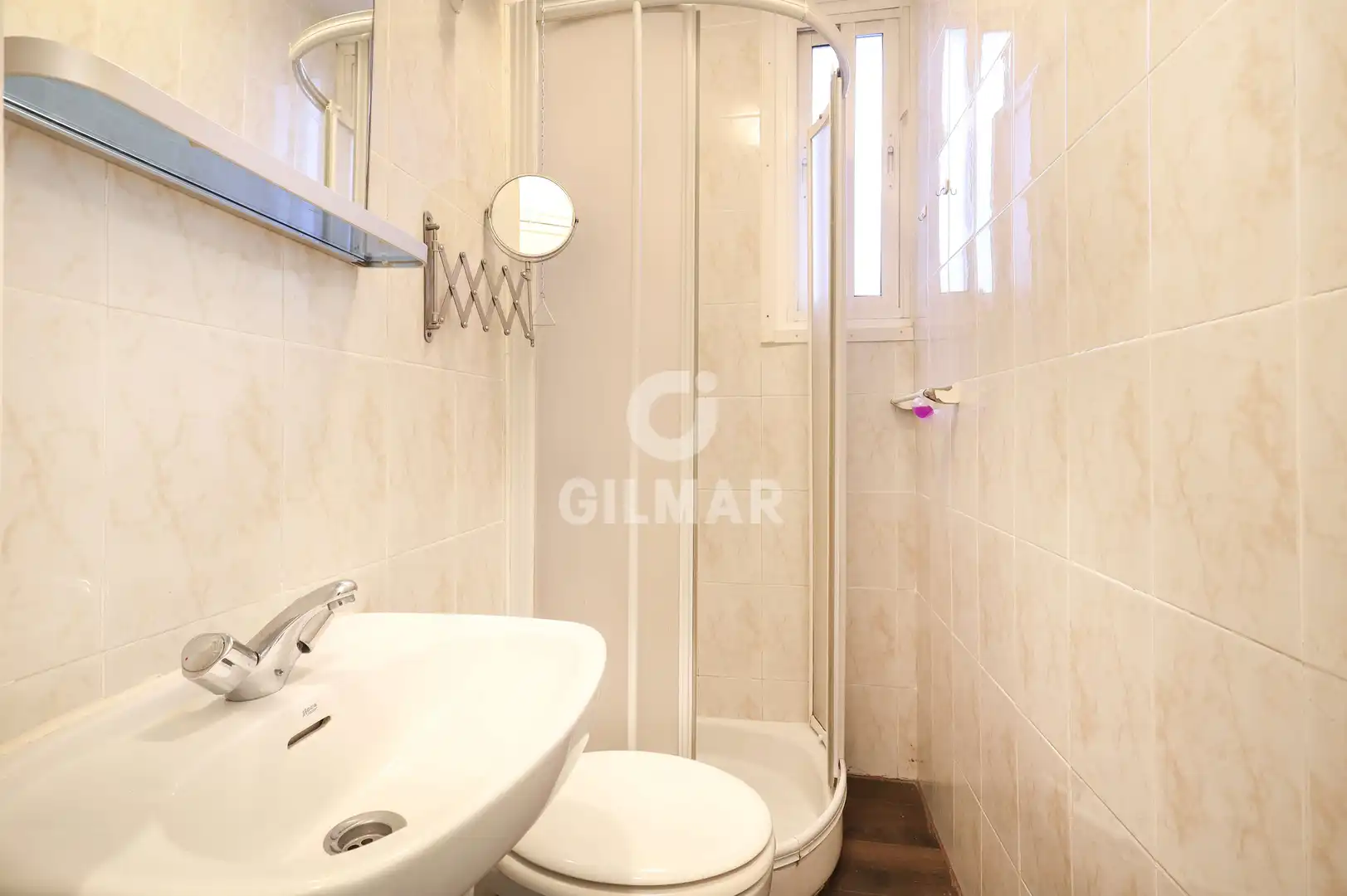 Baño de Piso en venta en Madrid con Calefacción