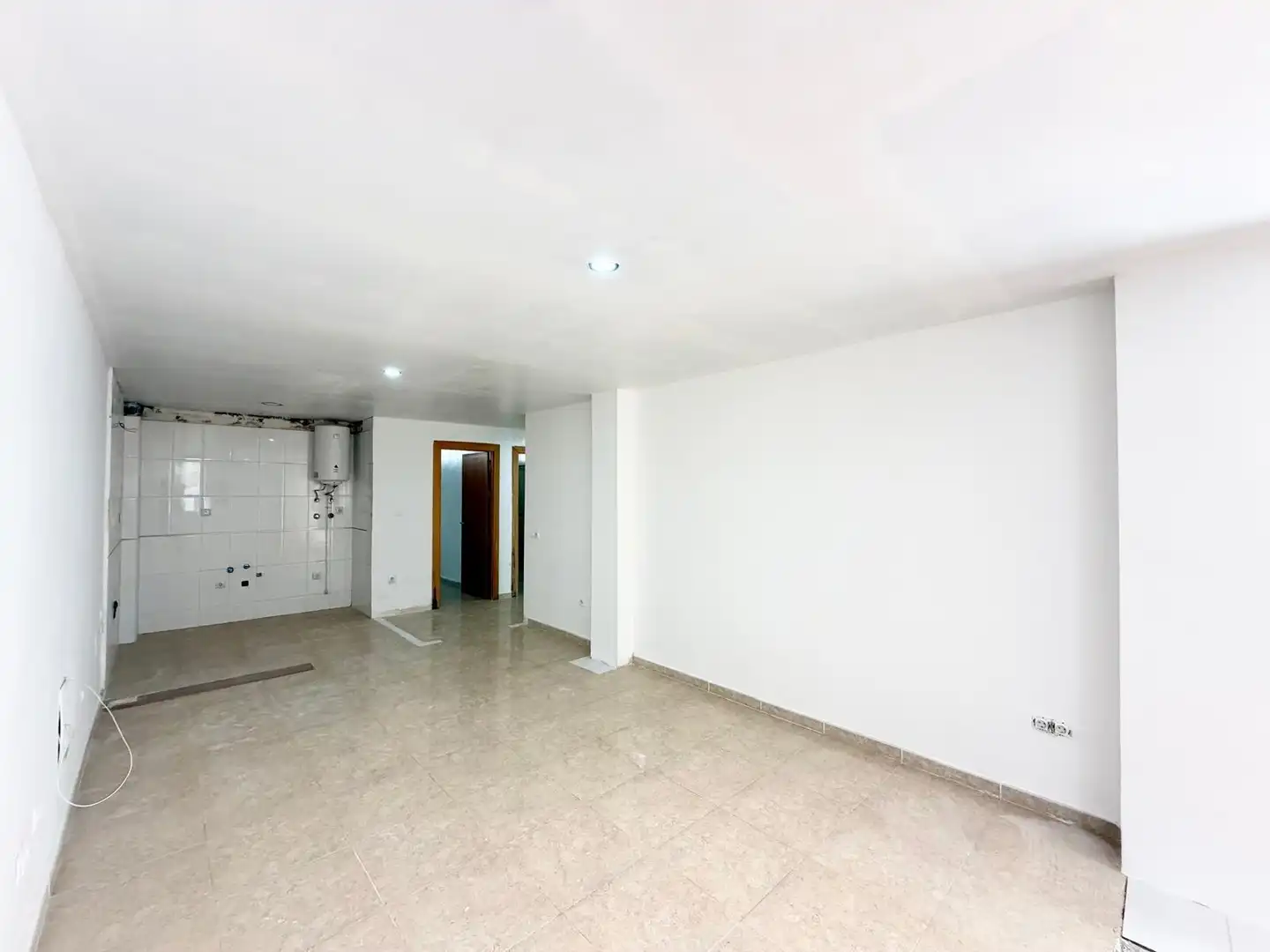 Piso en venta en Roquetas de Mar con Aire acondicionado y Terraza