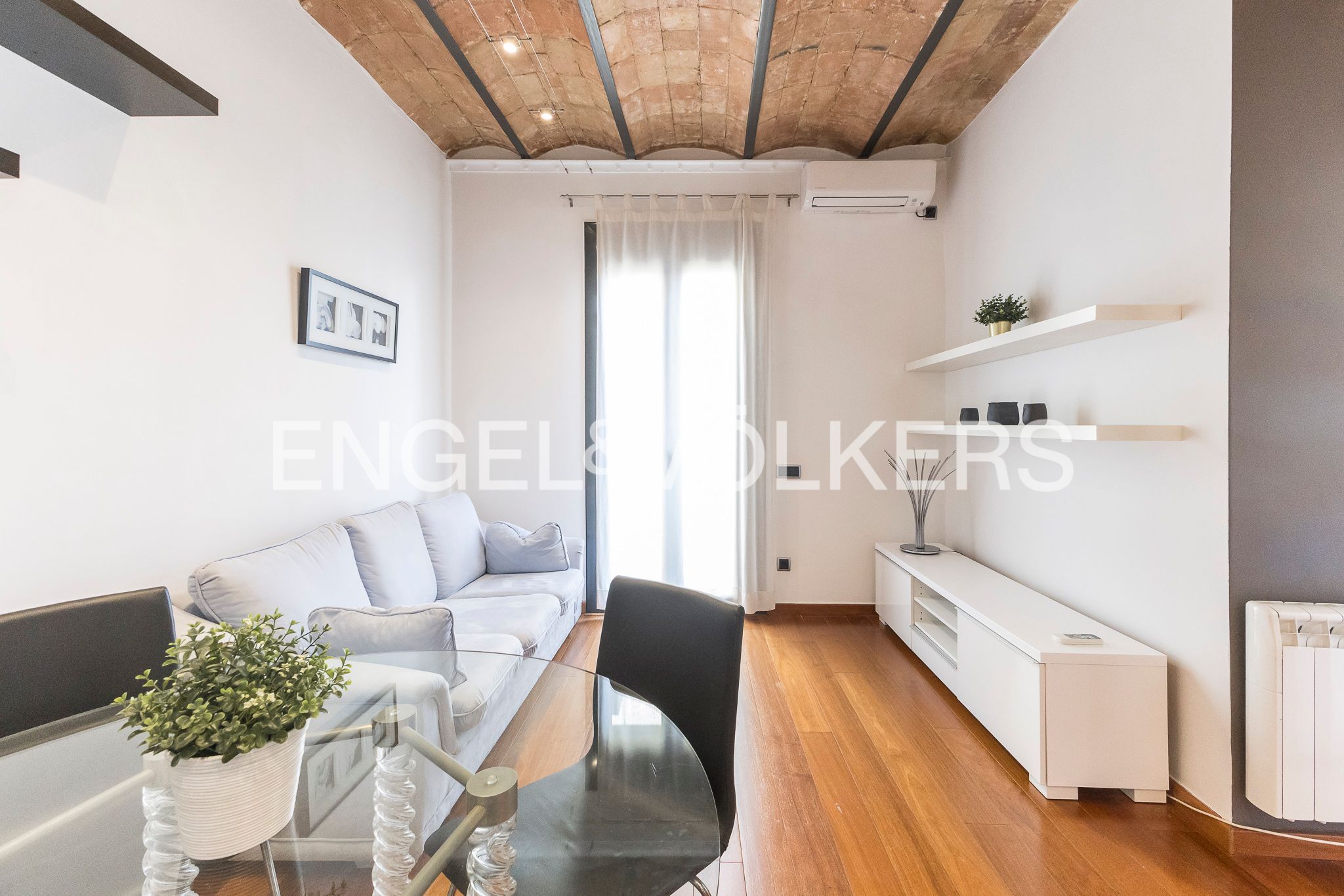 Sala d'estar de Apartament en venda en  Barcelona Capital amb Aire condicionat, Calefacció i Parquet