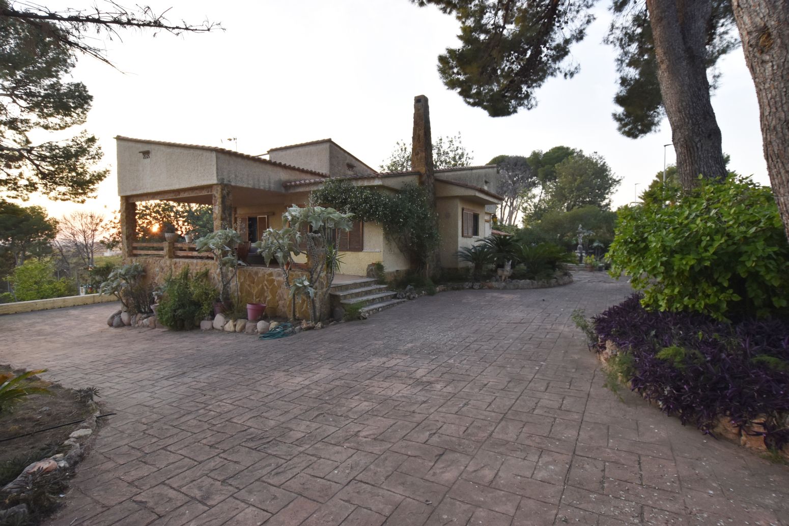 Exterior view of House or chalet for sale in Rafelbuñol / Rafelbunyol  with Air Conditioner, Private garden and Terrace