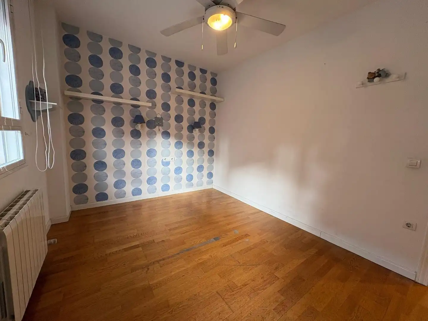 Schlafzimmer von Wohnung zum Verkauf in Córdoba mit Klimaanlage, Heizung und Terrasse