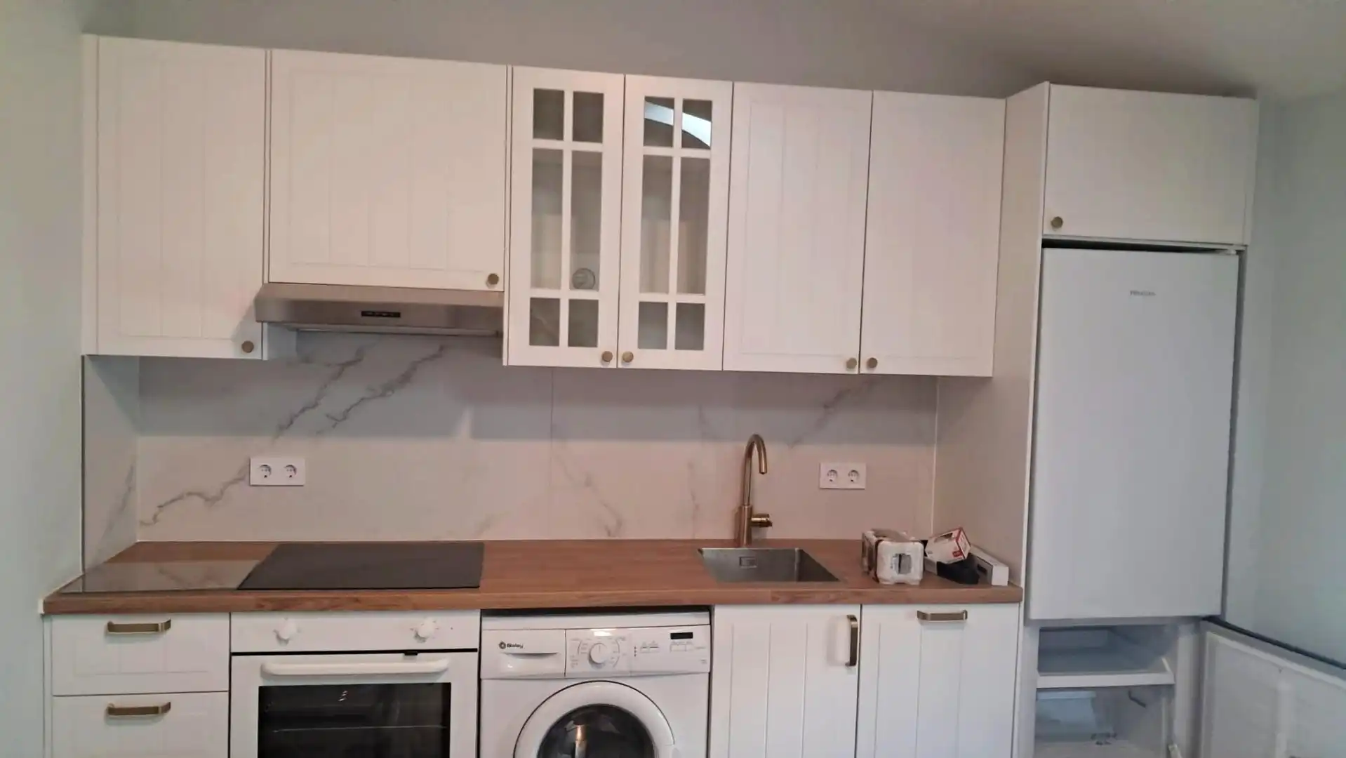 Cuina de Apartament de lloguer en Colmenar amb Aire condicionat, Terrassa i Moblat