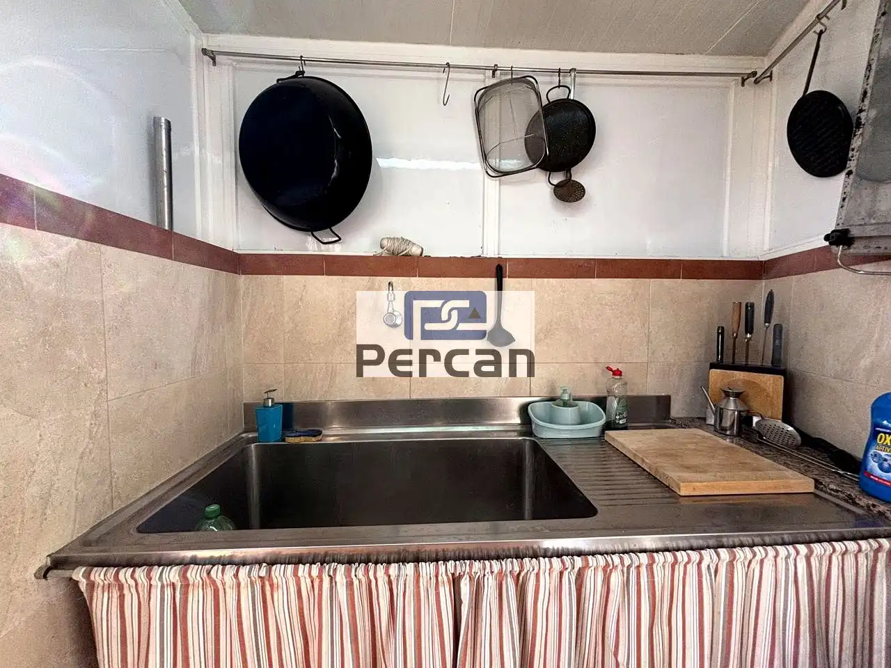 Cocina de Casa o chalet en venta en El Campello con Aire acondicionado, Calefacción y Jardín privado