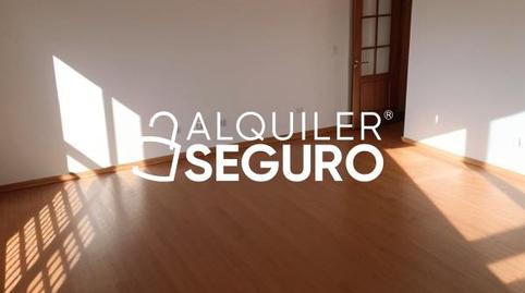 Foto 4 de Pis de lloguer a Maestro Amores, Yunquera de Henares, Guadalajara