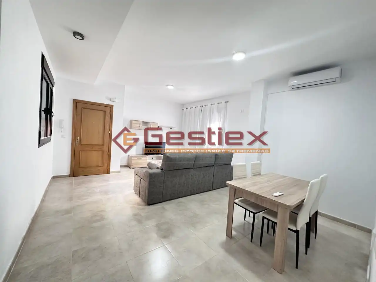 Appartamento con ascensore in affitto a Almendralejo, imagen 5
