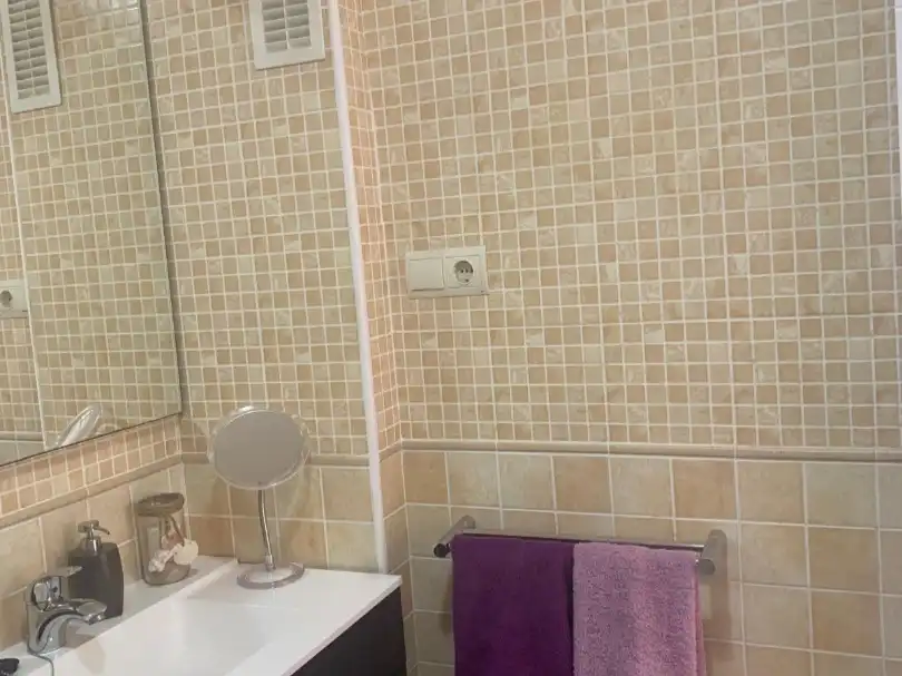 Badezimmer von Wohnung zur Miete in Málaga Capital mit Klimaanlage und Balkon