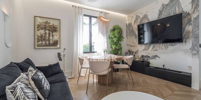 Piso en Venta en Hispanoamérica - Bernabéu