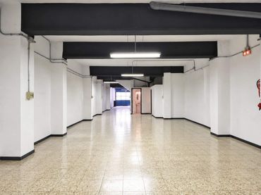 Business premises for sale in Carrer de Tarragona
