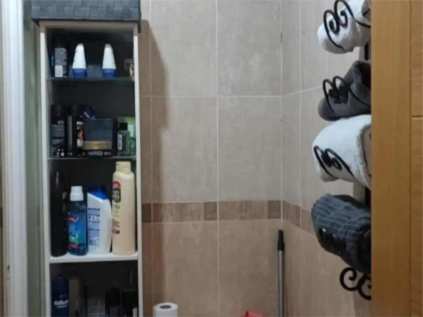 Baño de Piso en venta en Parla con Aire acondicionado