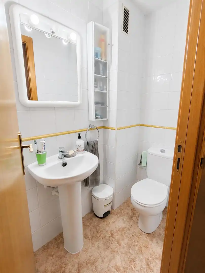 Baño de Piso en venta en El Vendrell con Aire acondicionado, Calefacción y Terraza