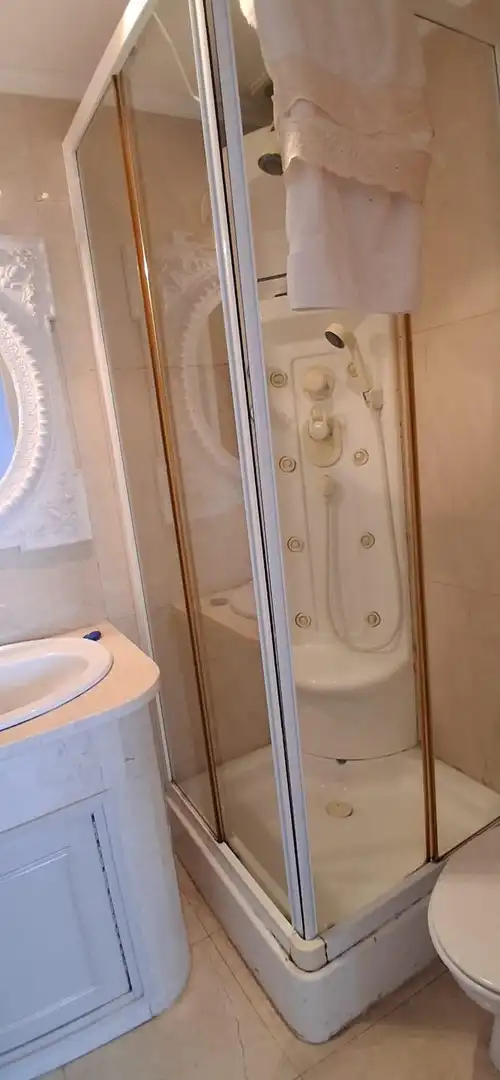 Bathroom of Flat for sale in Santander  with Heating, Terrace and Storage room