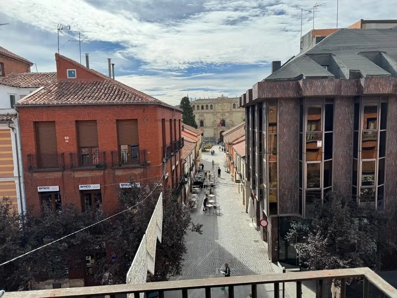 Geschaftsraum zur Miete in Calle Libreros, Casco histórico