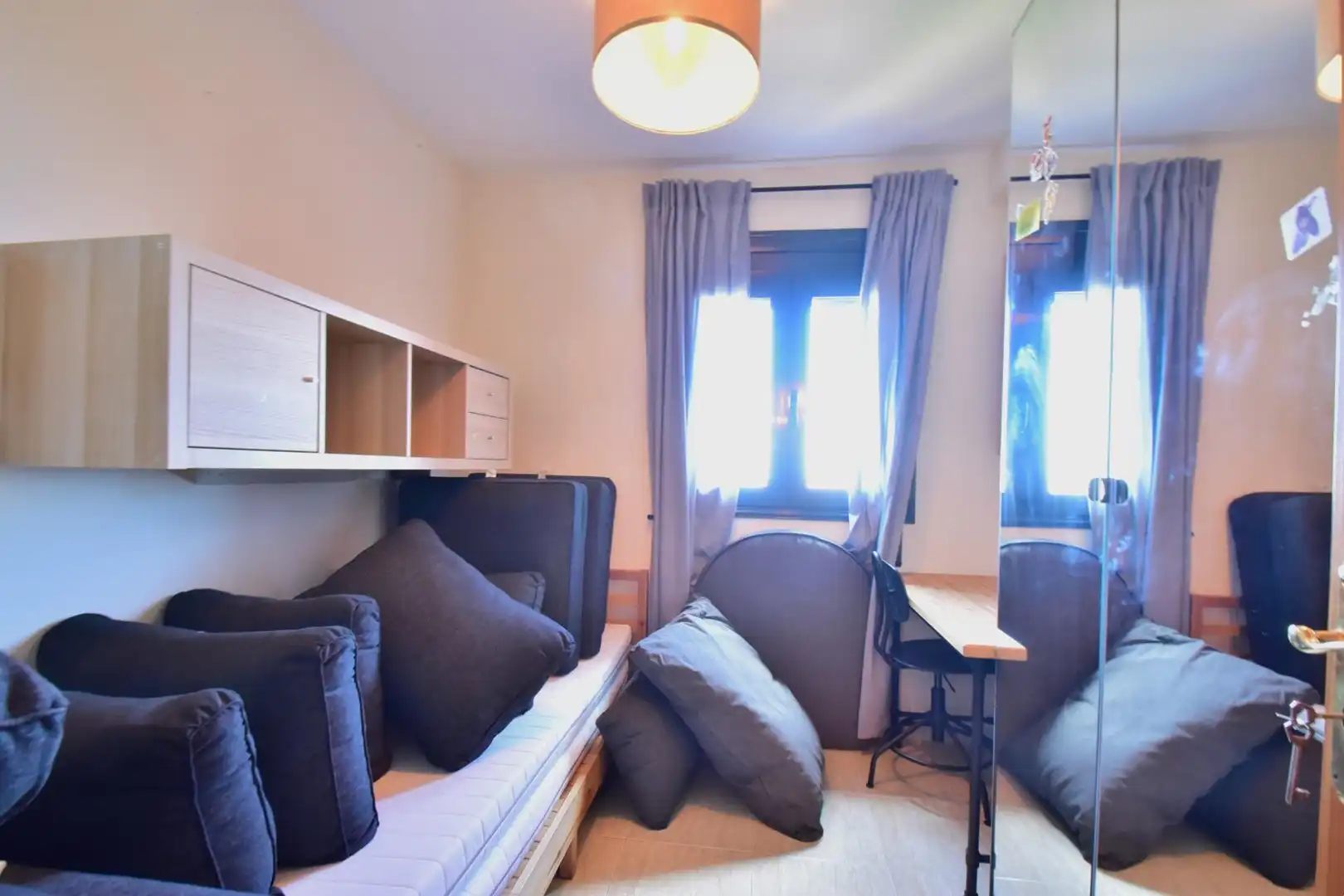Habitación de Casa adosada de alquiler en San Cristóbal de la Laguna con Aire acondicionado, Calefacción y Jardín privado