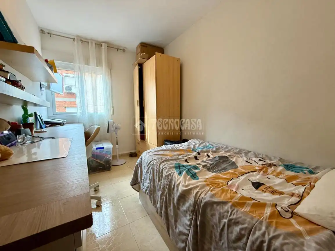 Habitación de Piso en venta en Alovera con Calefacción y Balcón