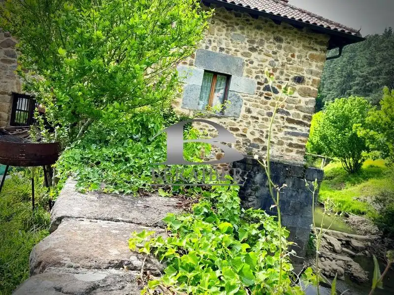 Finca rústica en venda en Orozko amb Calefacció i Jardí privat