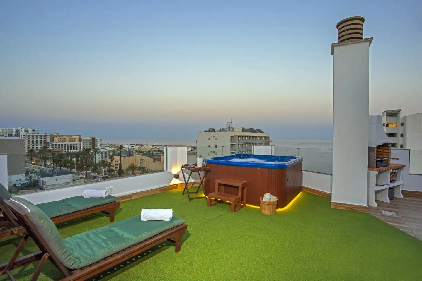 Terrace of Apartments for sale in Benalmádena  with Air Conditioner, Terrace and Furnished