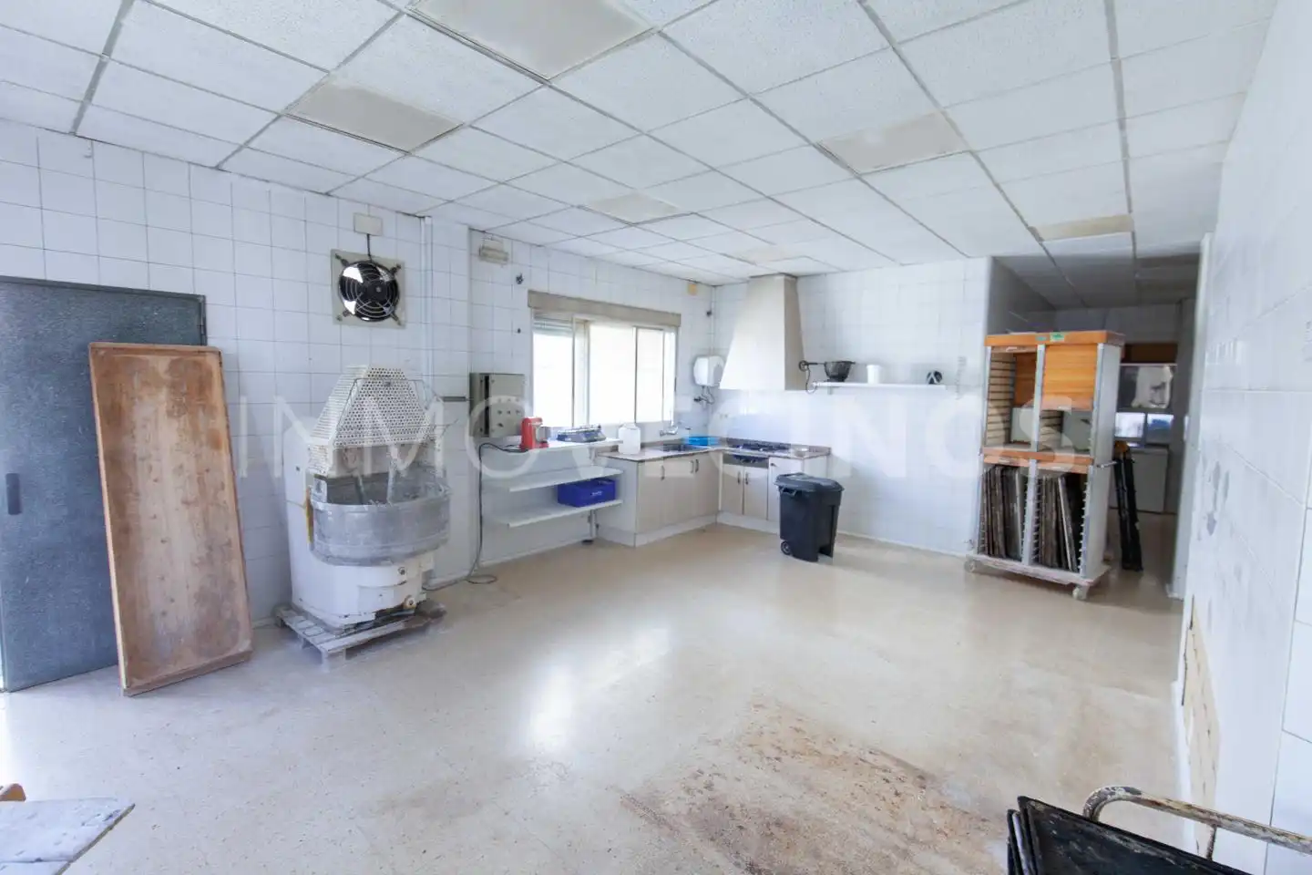 Cocina de Local de alquiler en Tous