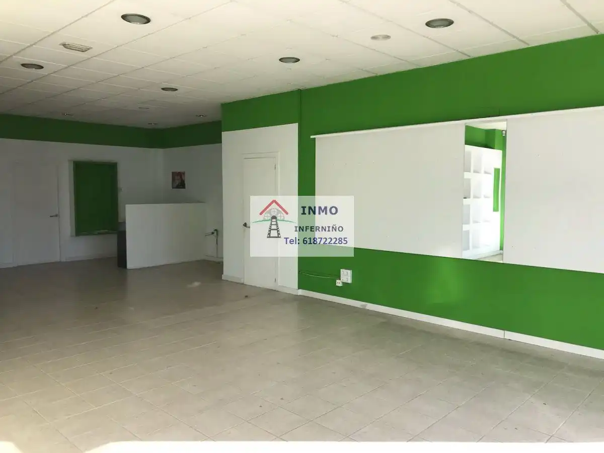 Business premises to rent in A Malata - Catabois - Ciudad Jardín, imagen 3