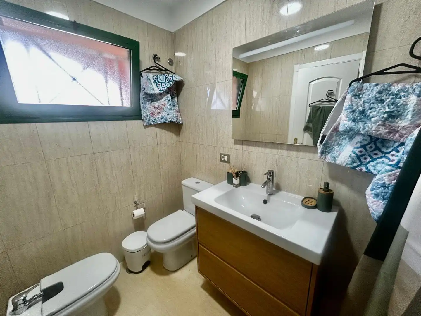 Baño de Apartamento de alquiler en Puerto de la Cruz con Terraza, Amueblado y Horno