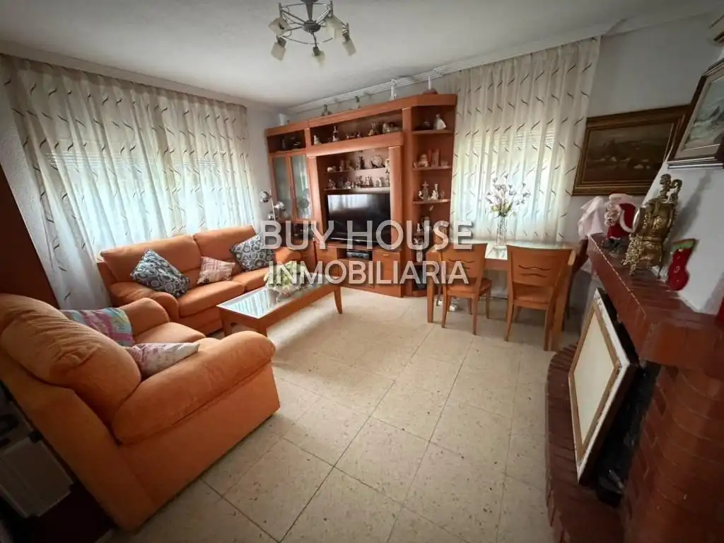 Sala d'estar de Casa o xalet en venda en Yeles, Toledo