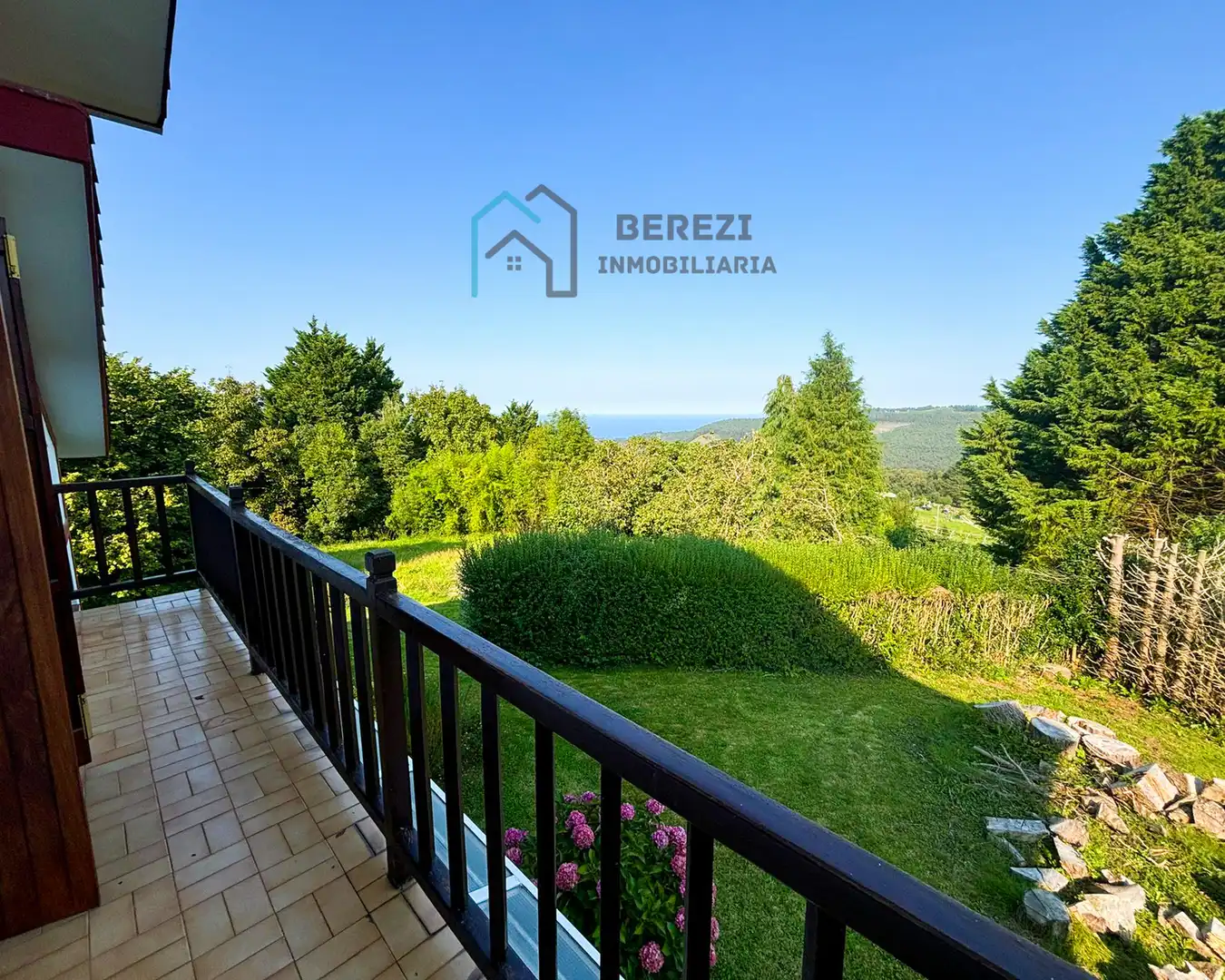 Vista exterior de Casa o chalet en venta en Bermeo con Calefacción, Jardín privado y Trastero