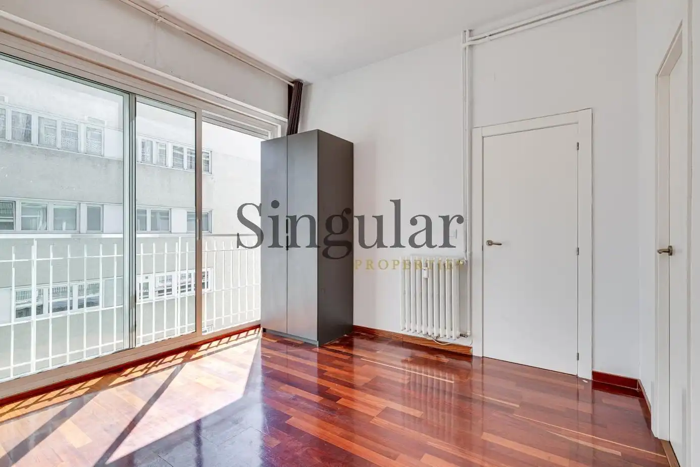 Habitación de Piso en venta en Barcelona con Aire acondicionado y Calefacción