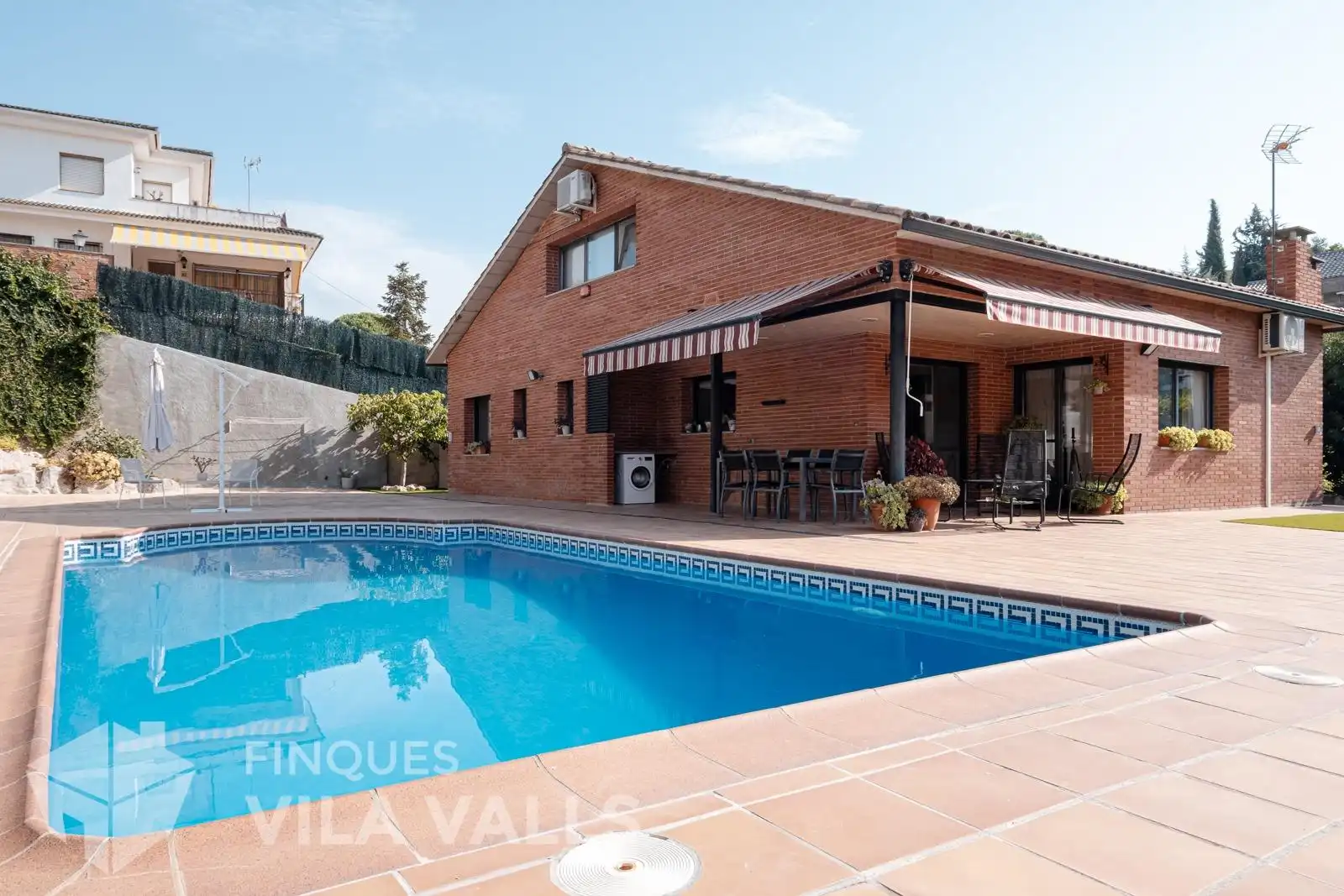 Piscina de Casa o xalet en venda en Caldes de Montbui amb Calefacció, Jardí privat i Piscina