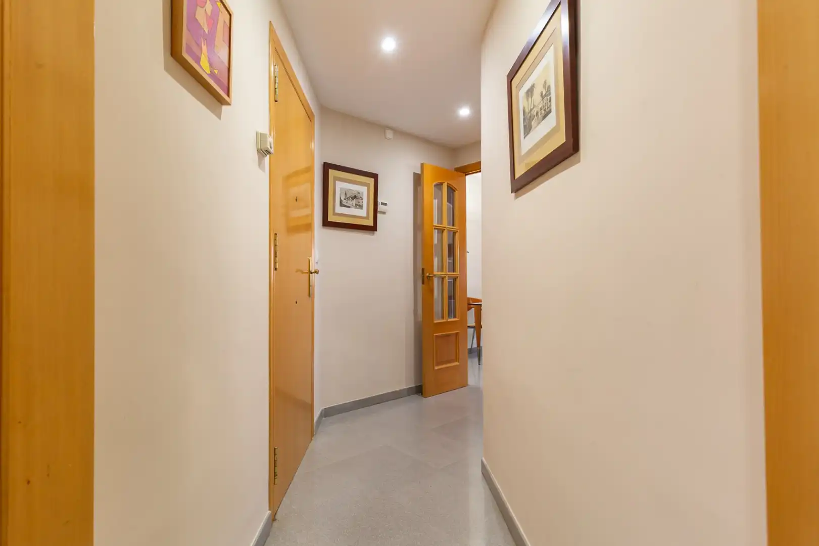 Piso en venta en Sant Joan Despí con Aire acondicionado, Calefacción y Terraza