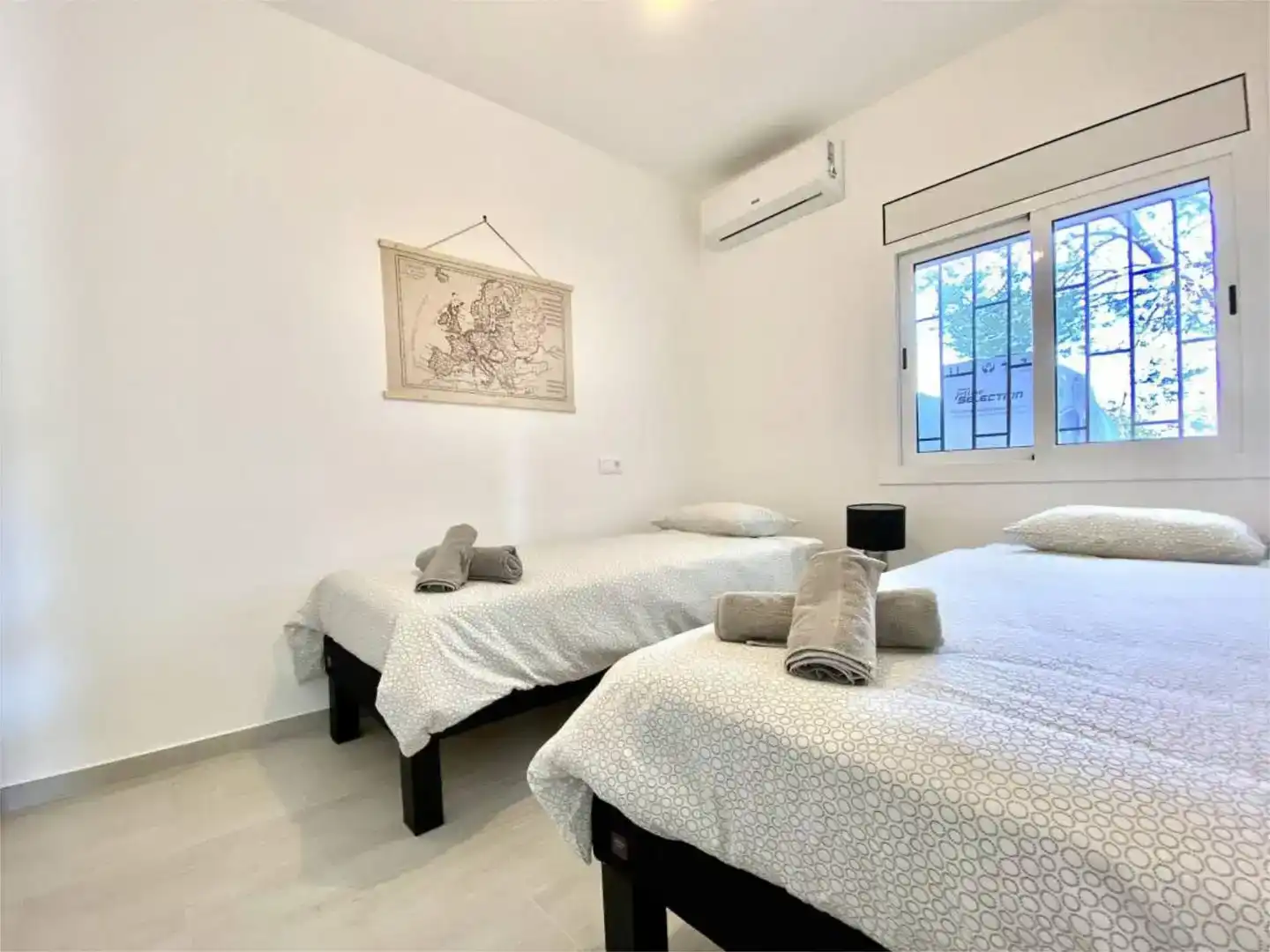 Bedroom of Houses for rent in L'Ametlla de Mar   with Air Conditioner, Swimming Pool and Balcony