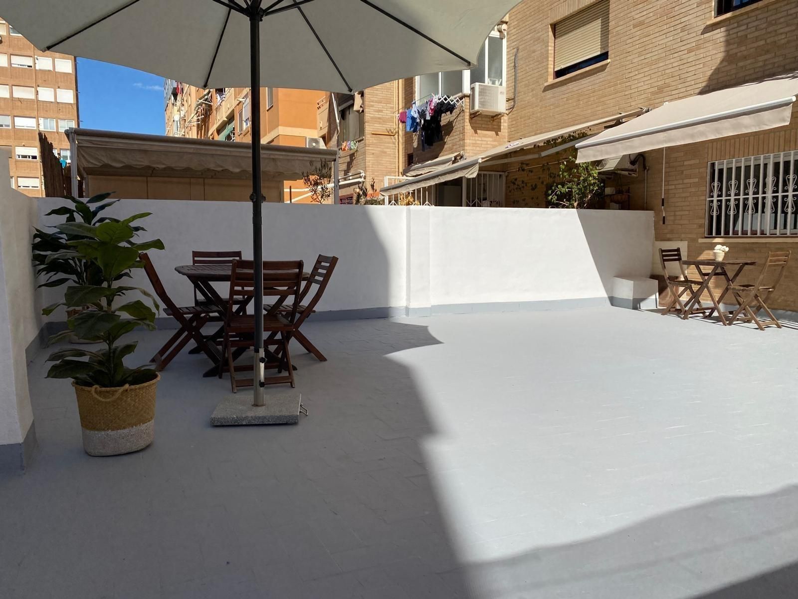 Terraza de Piso en venta en  Valencia Capital con Aire acondicionado, Calefacción y Parquet