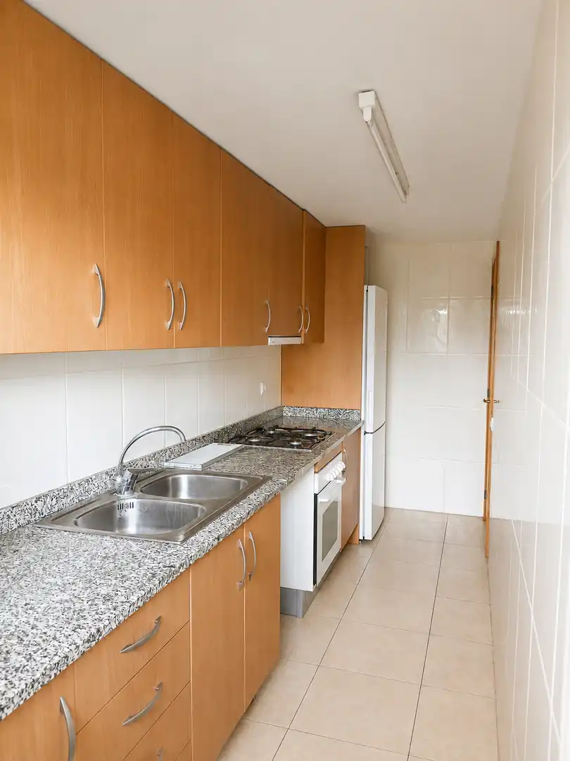 Appartement avec ascenseur à louer à Montilivi, imagen 5