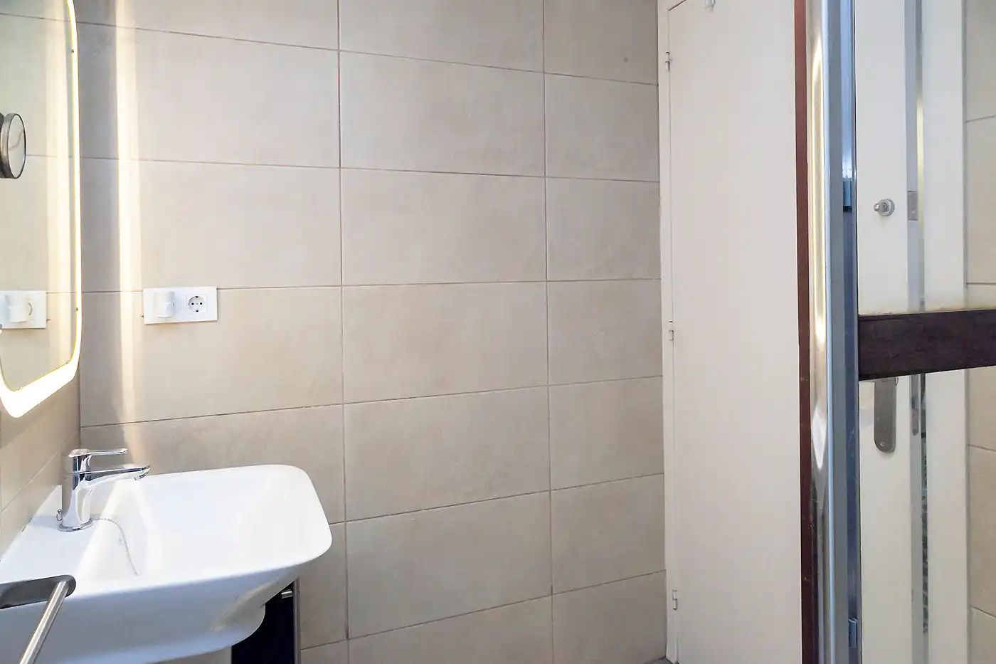 Bany de Dúplex en venda en Barcelona amb Aire condicionat, Calefacció i Terrassa