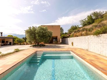 Casa amb piscina en venda a Bítem