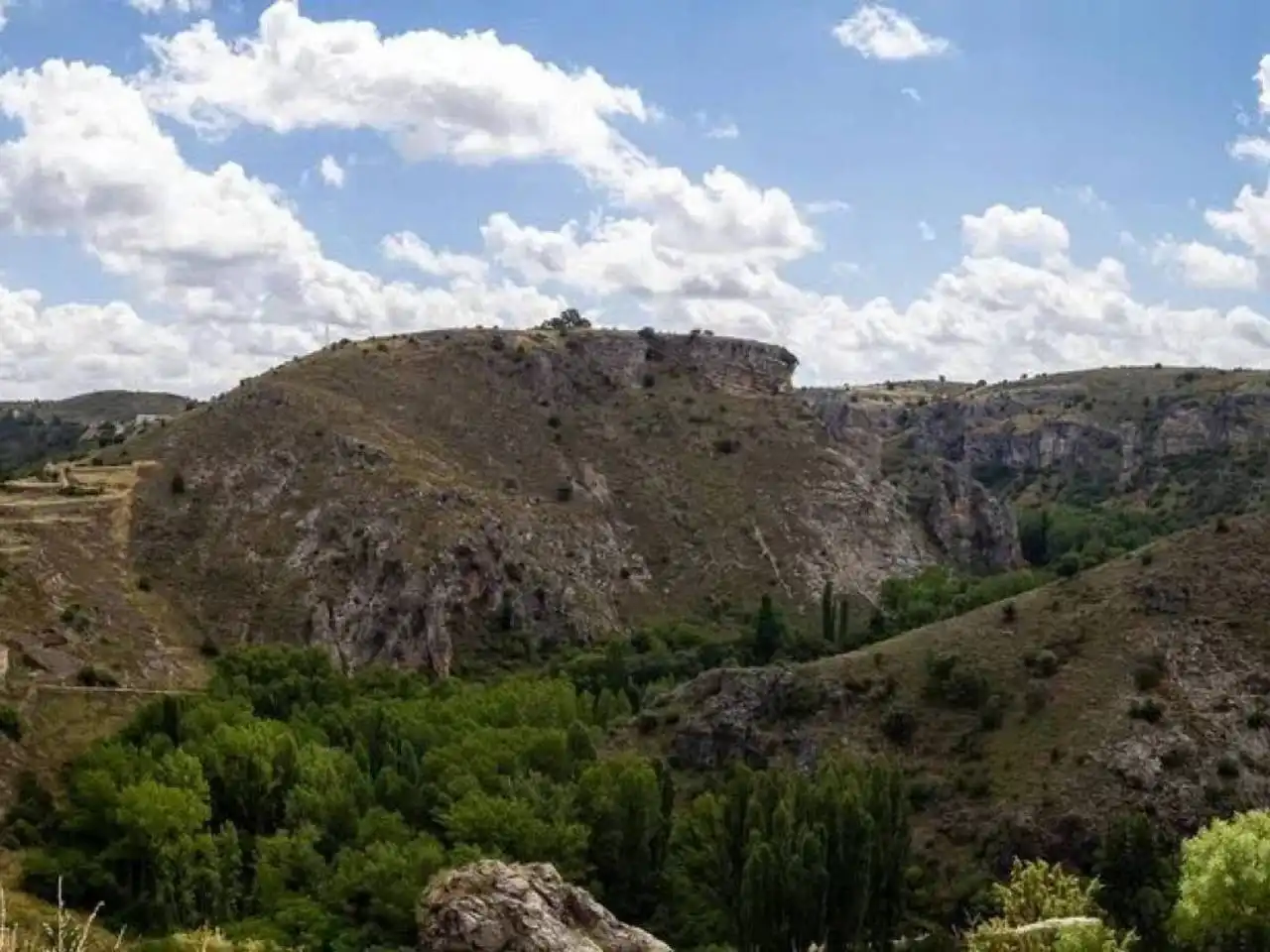Außenansicht von Gebäude zum Verkauf in Sigüenza