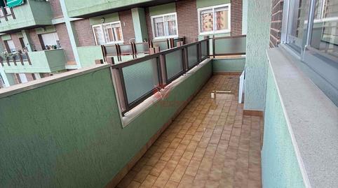 Foto 4 de Piso en venta en Hermanos Becerril, San Fernando - Carretera de Valencia, Cuenca Capital