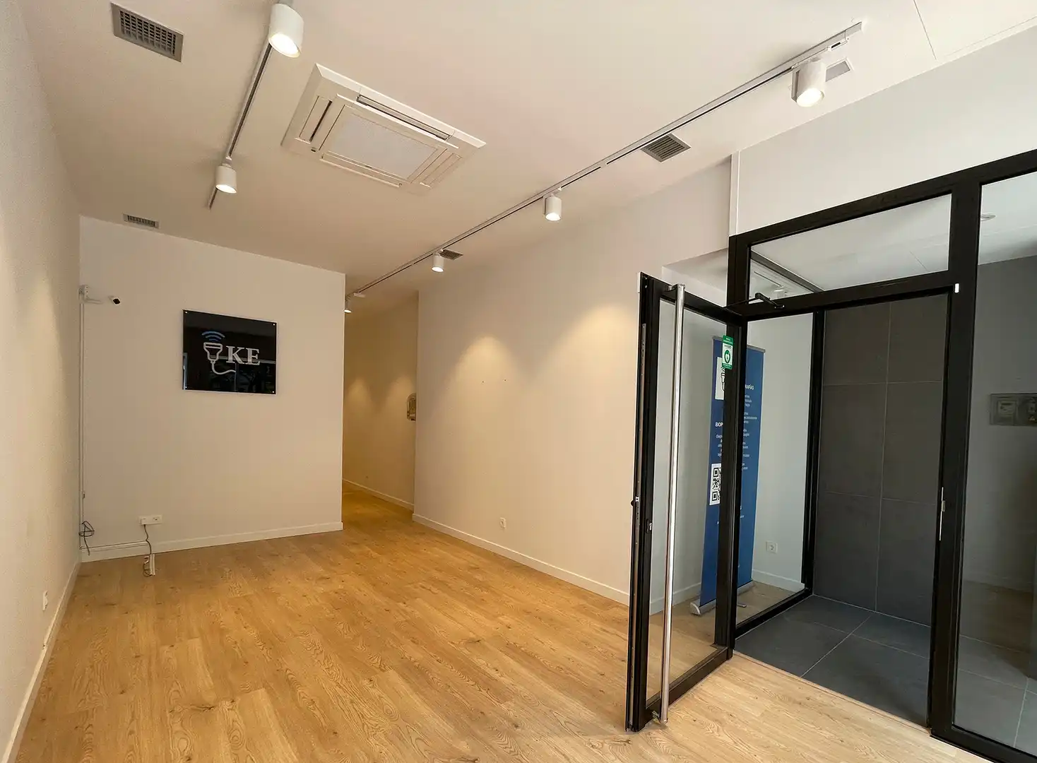 Local de lloguer en Vitoria - Gasteiz amb Aire condicionat, Calefacció i Parquet