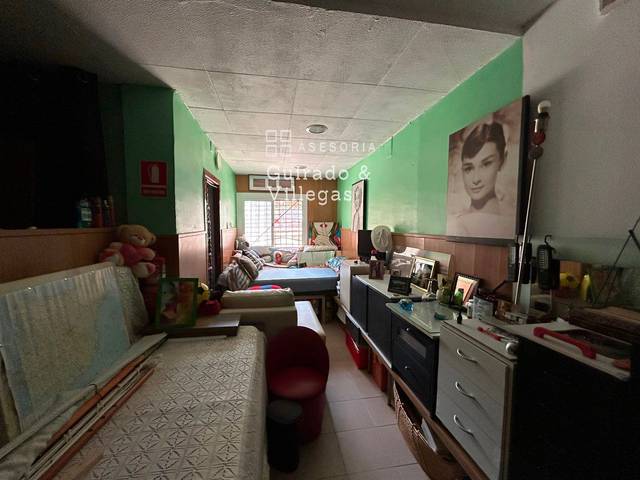 Piso en Venta en Calle Sagrada Familia en Llefià