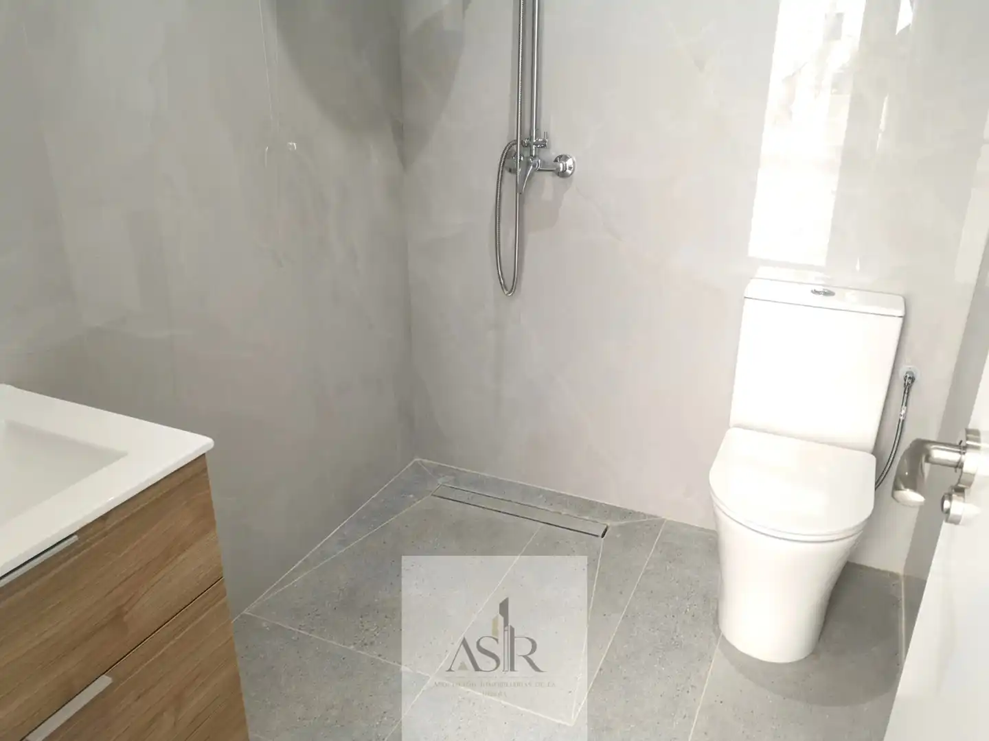 Baño de Piso en venta en Carcaixent