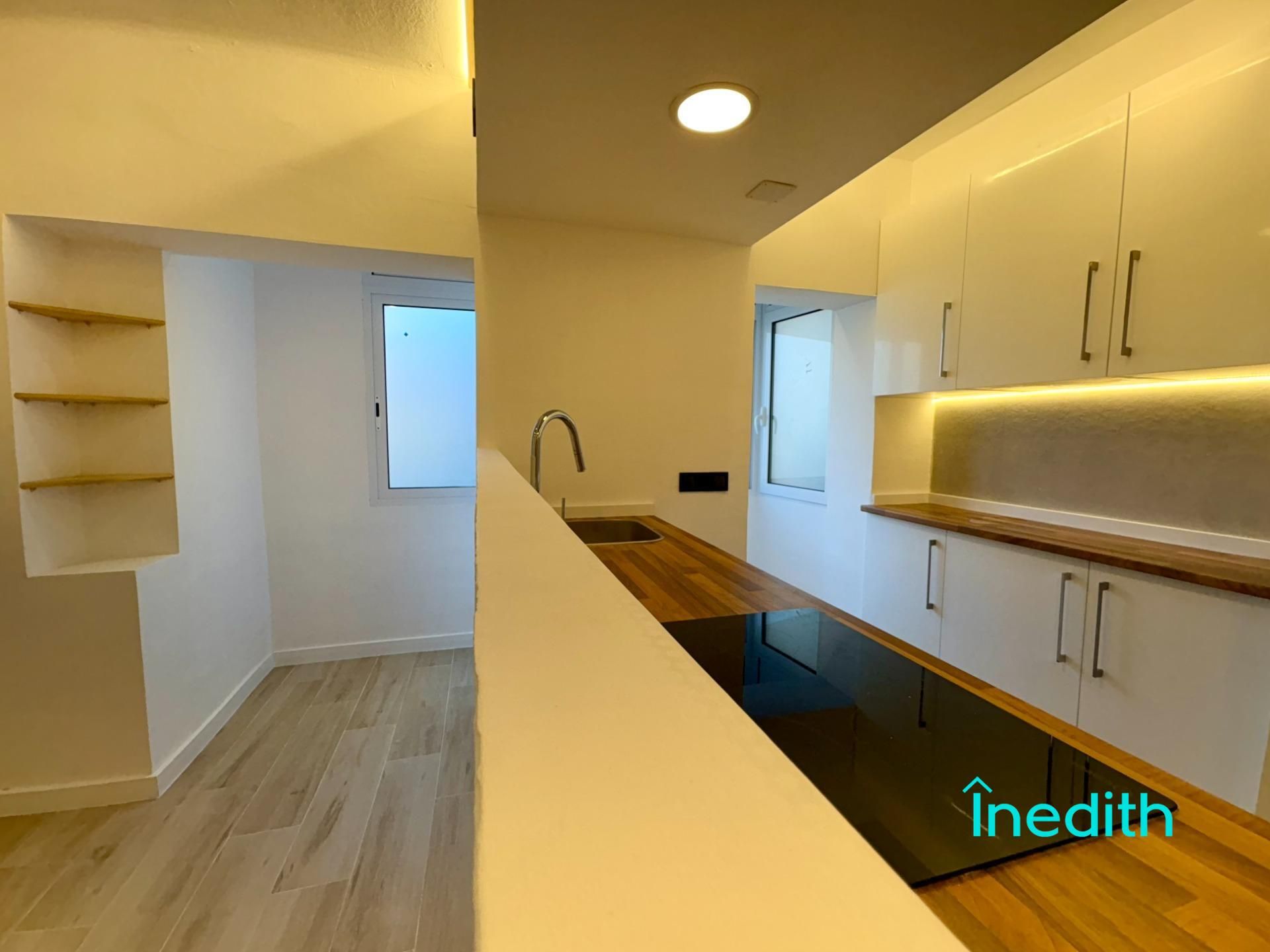 Cocina de Piso en venta en Viladecans con Parquet