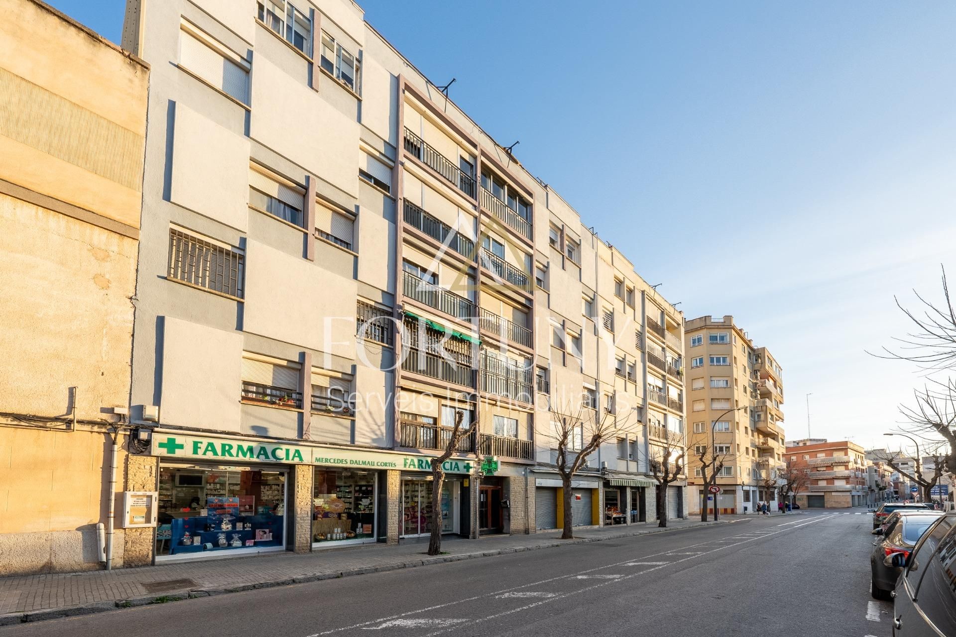Vista exterior de Pis en venda en Reus