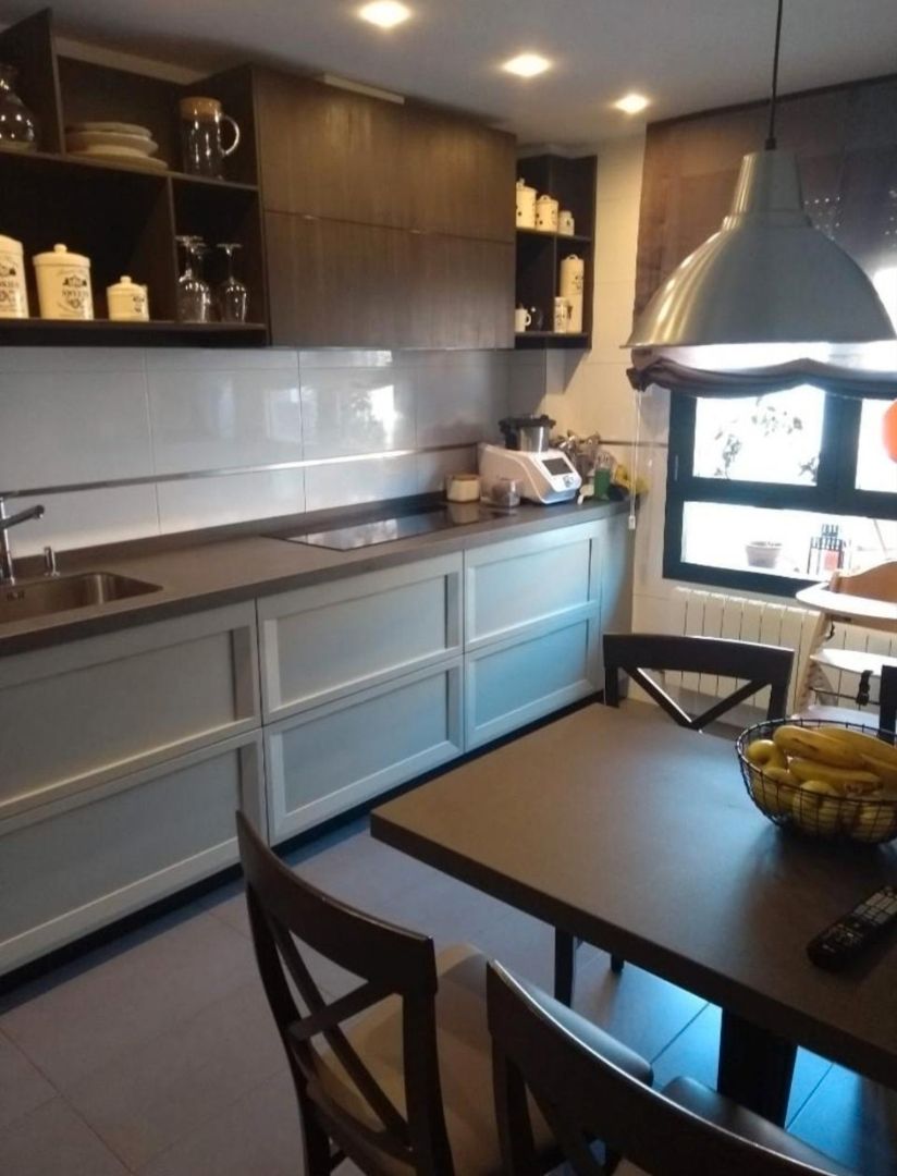 Cuina de Casa adosada en venda en Lerma amb Calefacció, Jardí privat i Moblat